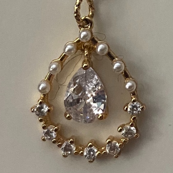 La Meno Handmade Jewelry - Picture 3 of 3